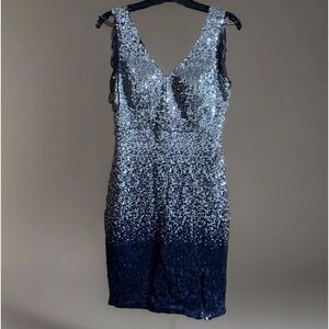 NWOT Silver Dark Blue Ombre Sequins Sheath Bodycon Dress size Med New Years